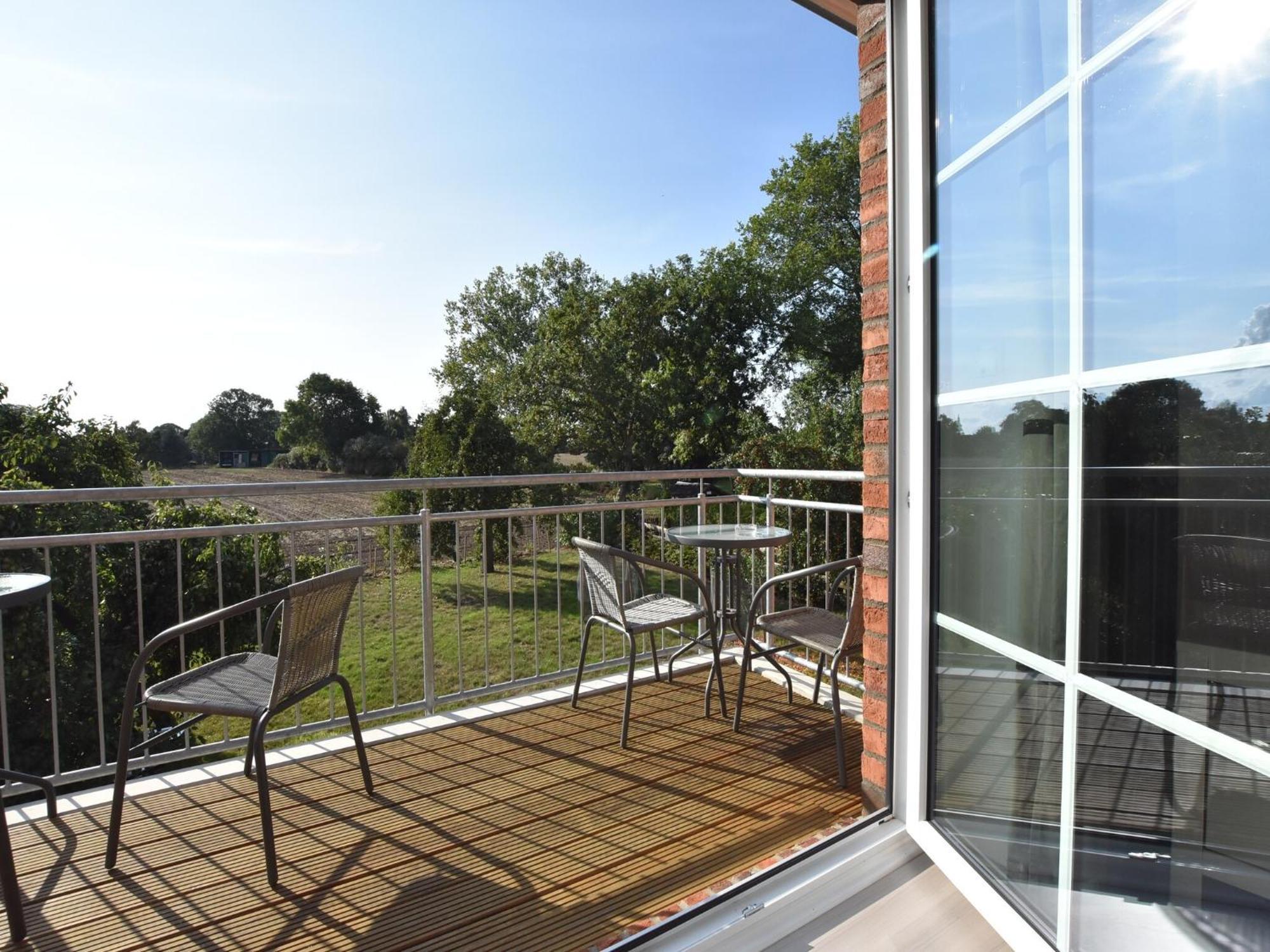 Charming Apartment In Oldenburg In Holstein With Terrace Exterior photo